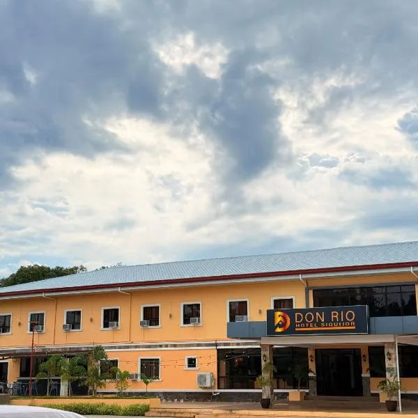 DonRio Hotel Siquijor, hotel in Siquijor