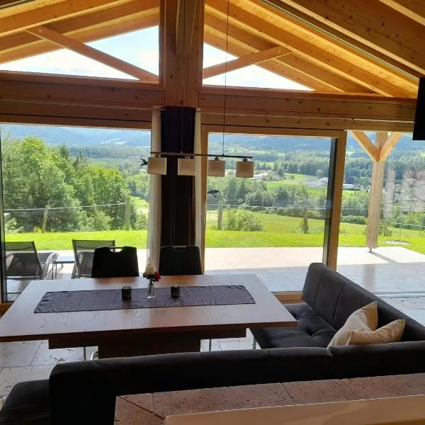 Almtalblick, hotel in Pettenbach