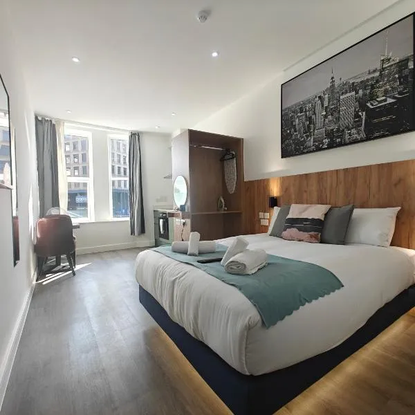 10 Chic studio Apartments in Birmingham city centre, hotel in Birmingham