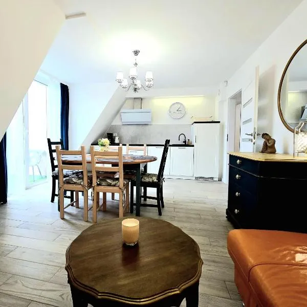 Glass Hill Apartament dwupoziomowy Karpacz z widokiem na góry 8 osób, Hotel in Karpacz