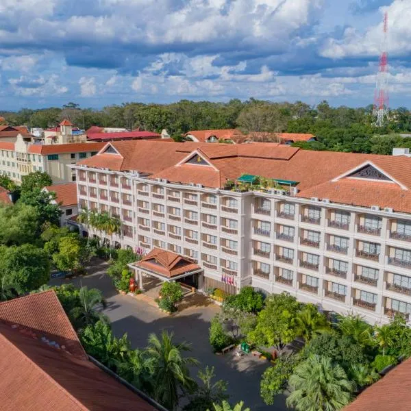 Hotel Somadevi Angkor Resort & Spa, hotel in Siem Reap