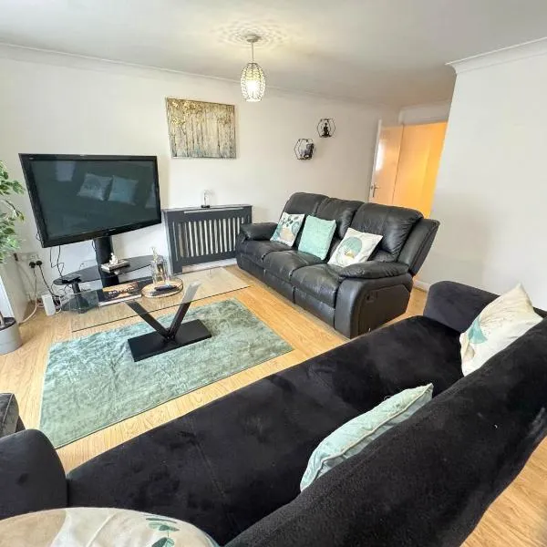 Spacious Beautiful London 2 Bedroom Apartment - 2 Bathrooms, hotel v Londýně