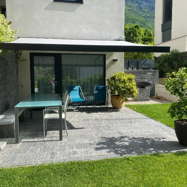 Splendido studio a Lumino, hotel in Lumino