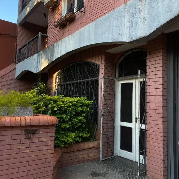 Centrico y comodo apartamento studio, ξενοδοχείο στην Ασουνσιόν