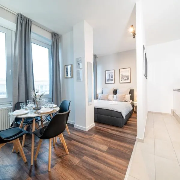 म्यूनिख में, होटल 5 Modern city studio for 6 Bogenhausen near Messe Munich