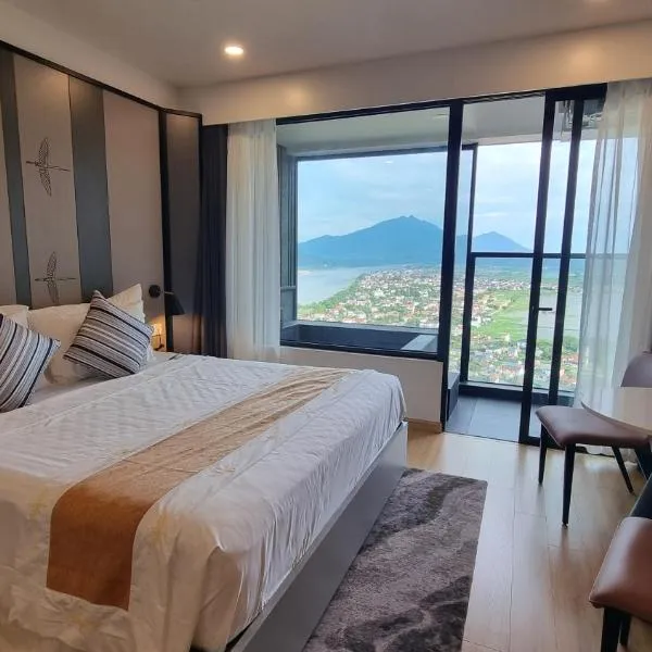 SALE! Lynn Times Thanh Thủy khoáng nóng tại phòng!, ξενοδοχείο σε La Phu