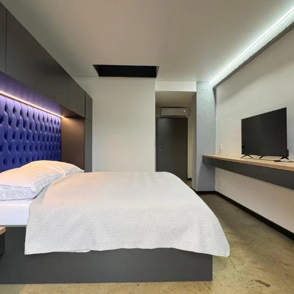 Spill Apartments，位于卡鲁扎的酒店