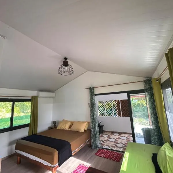 Ori Lodge Rangiroa, hotell i Rangiroa