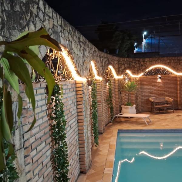 Casa espetacular com piscina para grupos - Glamour e lazer, São Paulo