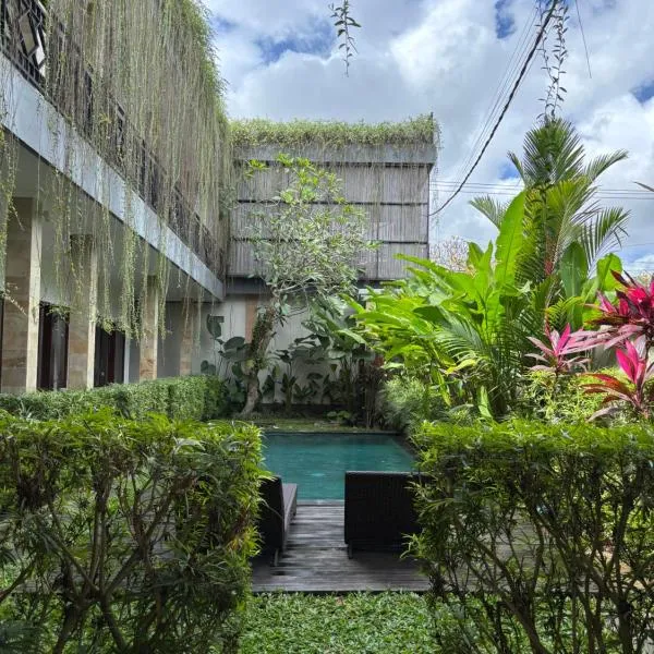D'tegal Guest House, hotel in Tumbak Bayuh