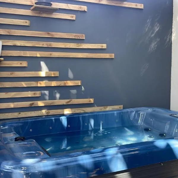 Villa MYA Location, отель в городе Сен-Пьер