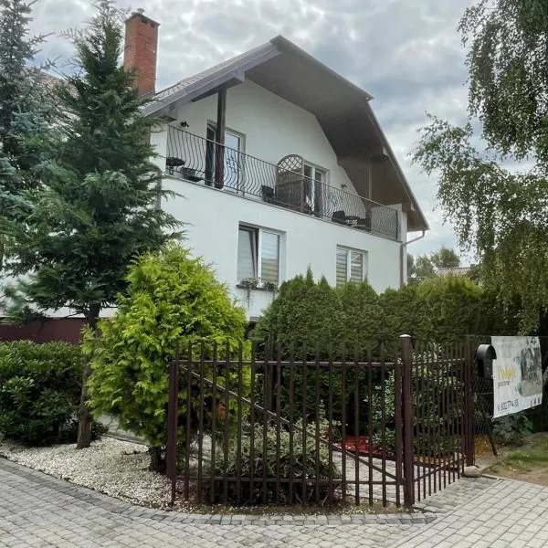 Pokoje na Brzozowej 2,位于拜罗格拉的酒店