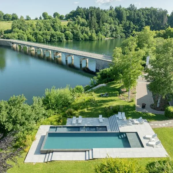 Hotel des Bains & Wellness, ξενοδοχείο σε Robertville