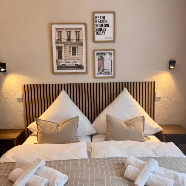 Geräumiges 3 Raum-City-Apartment -Ost-2-, hotel in Düsseldorf