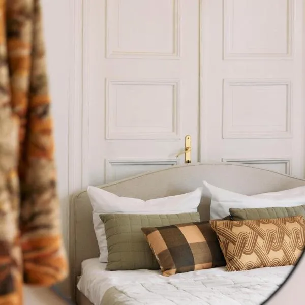 Privates Zimmer in Villa mit Blick auf die Elbe, hotel ad Amburgo