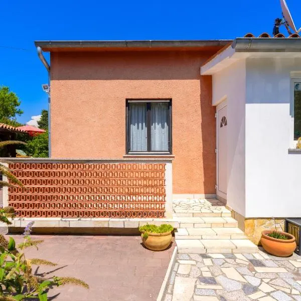 Apartments Villa Sabina, hotel in Pula