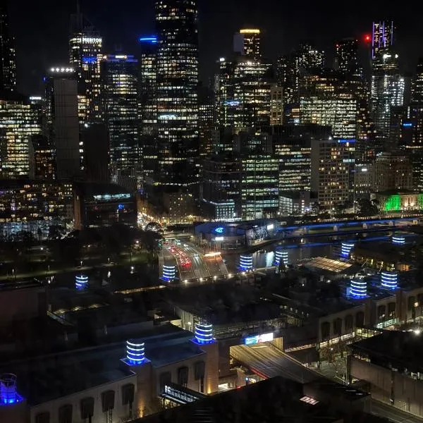 Prime location in Southbank, hotel in Melbourne
