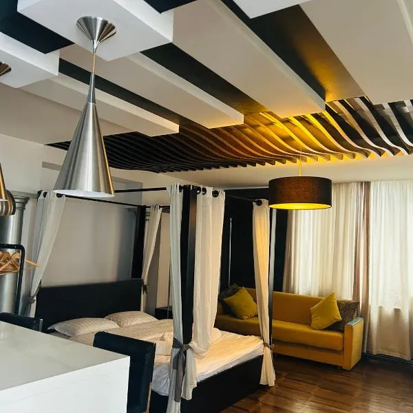 Porta Hostel, hotel in Batumi