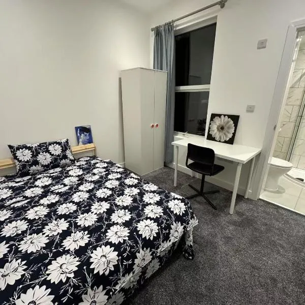 City Stays at St Patricks - Private Ensuites, hotel in Coventry