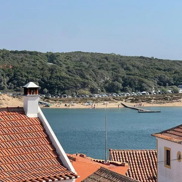 Almada Negreiros, hotel in Vila Nova de Milfontes