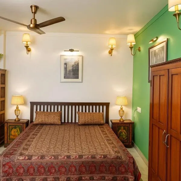 Diya Bed and Breakfast, hotel in New Delhi