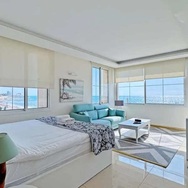 Halat sailing club Guest house, hotel in Ad Dawwārah