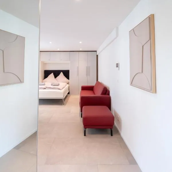 Kunstvolle Wohnung in der Stadt, hotel v destinaci Winterthur