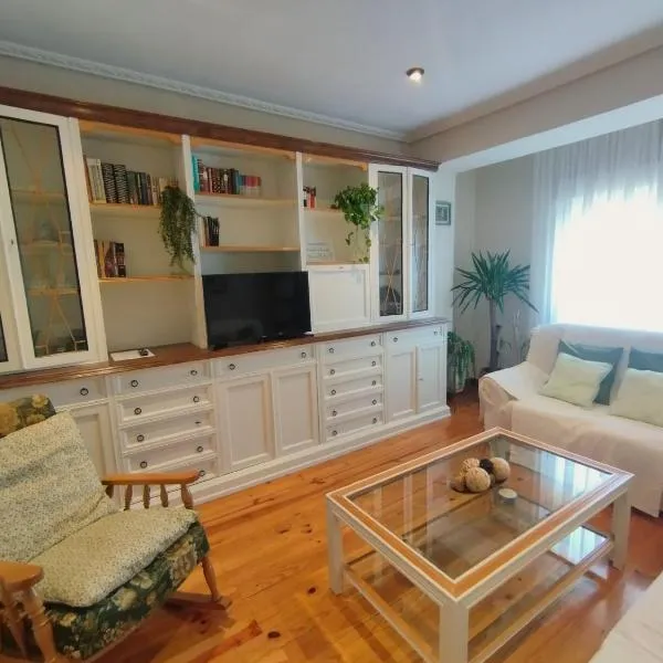 Apartamento La Luz de Reinosa 2, hotel in Reinosa