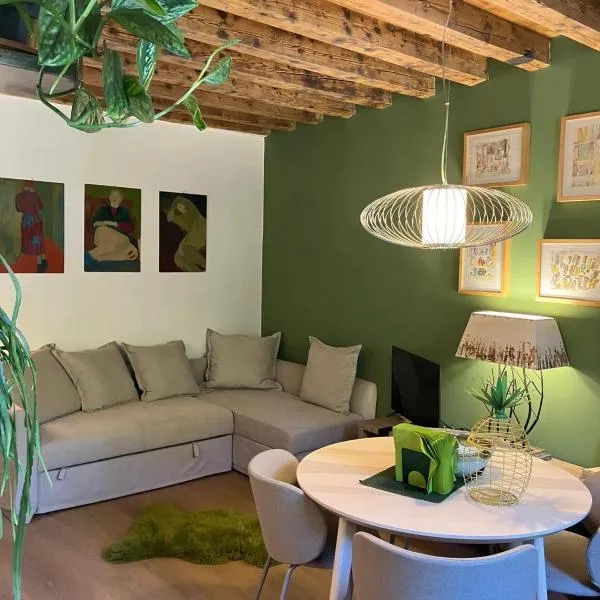 Sui tetti di Schio - Apartments guest house, ξενοδοχείο σε Schio