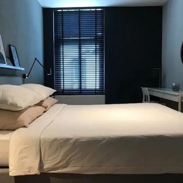 Hotel chic room, hotel v destinaci Heerlen