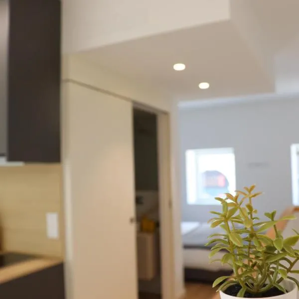 268 Lettér - Charming studio with balcony, hotel em Lisboa