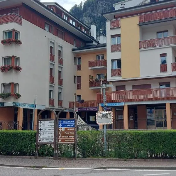 Casa 33, hotel in Predazzo