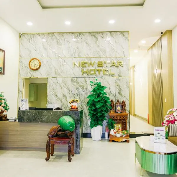 New Star Hotel Tay Ninh、Ấp Bình Trungのホテル