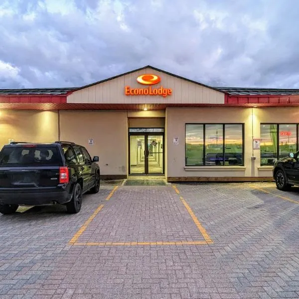 Econo Lodge, hotel in Cochrane