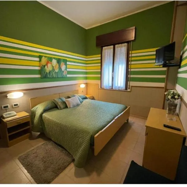 Hotel Azzurra, hotel in Salsomaggiore Terme