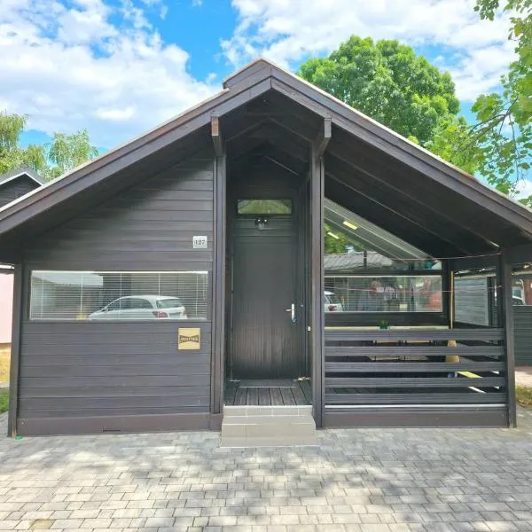 Cozy Cabin, hotel v destinaci Čatež ob Savi