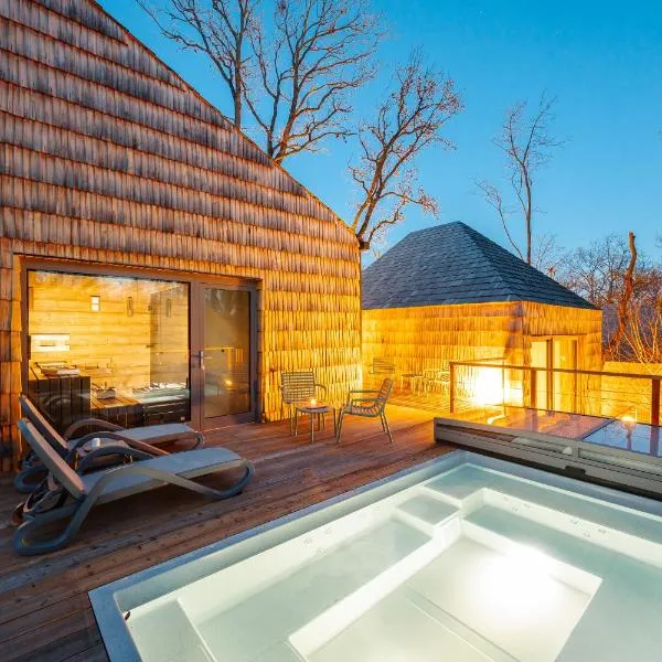 Pazar Homes, Hotel in Zánka