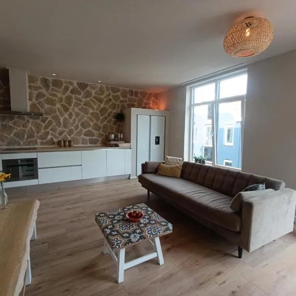 Mediterranean apartment with home theater, ξενοδοχείο σε Bodegraven