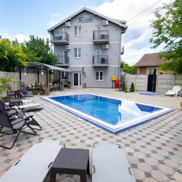 Mirage rooms -Subotica,Bolmanska 31, hotel in Subotica