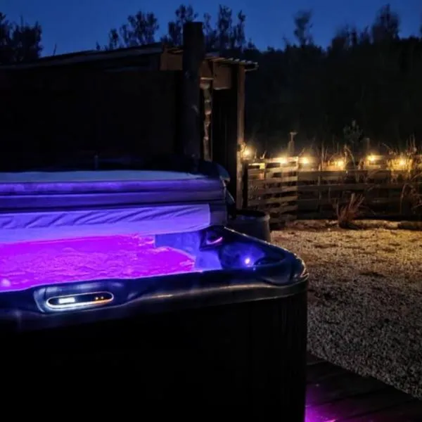 Ty Grug Retreat、Little Newcastleのホテル