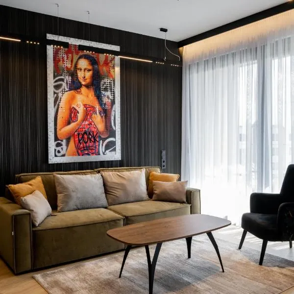 Omega Lake Premium Apartments, hotel in Olsztyn