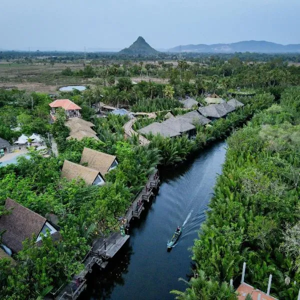 RiverTree Villa & Resort, hotel v mestu Kampot