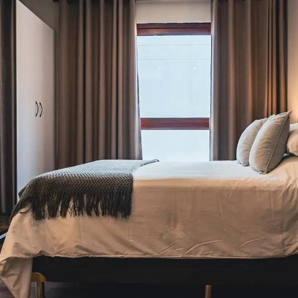 Elegant Suite, Hotel in Santa Cruz de la Sierra