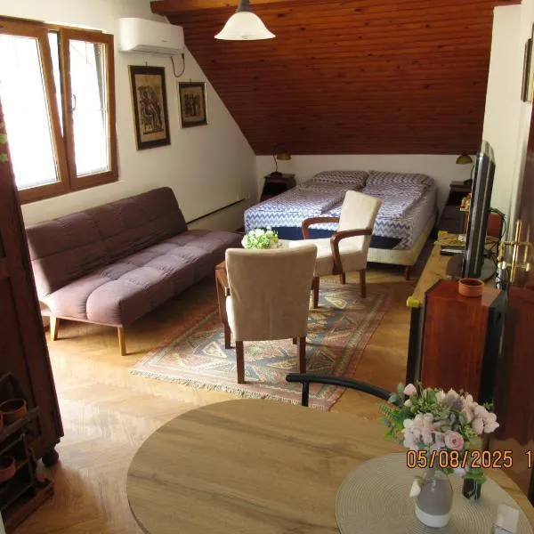 Studio Perućac, hotel a Perućac