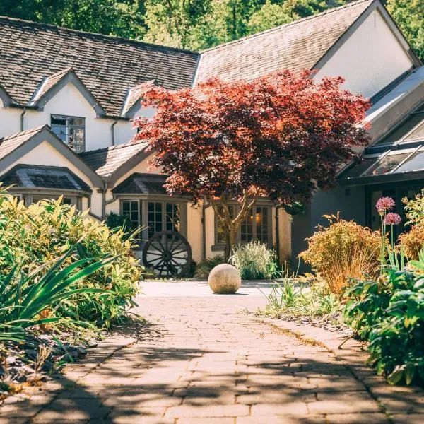 Wild Pheasant Hotel & Spa, hotel in Llangollen