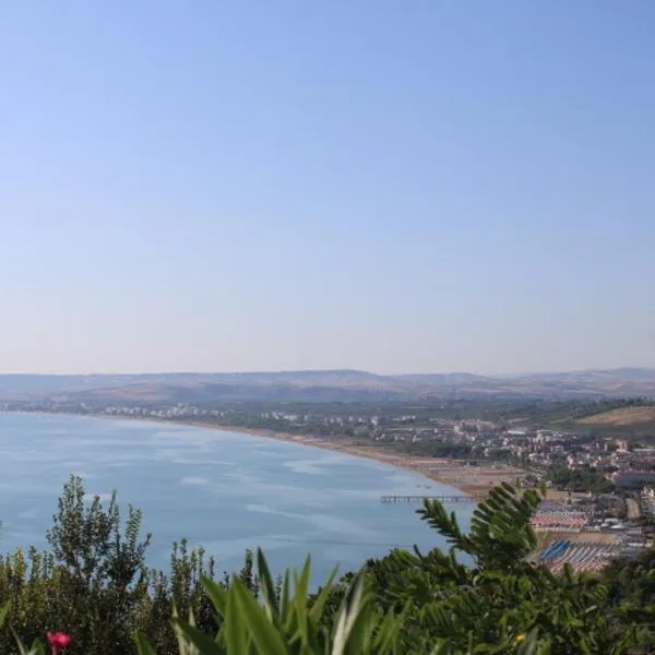 DANTE Apartments, hotel v destinaci Vasto