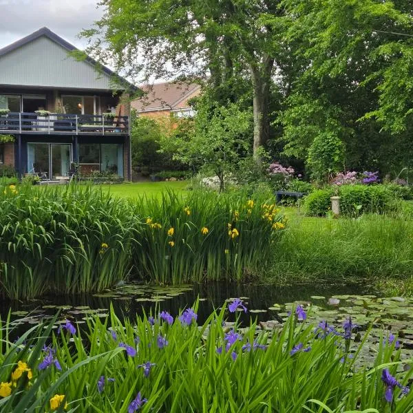 Oasen - hyggelig lejlighed, hotel in Videbæk