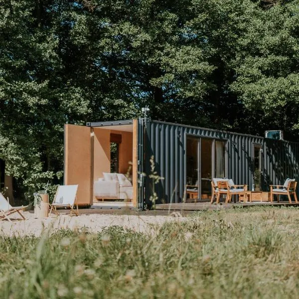 Łąka MOO agroturystyka nad jeziorem, jacuzzi, hôtel à Lgiń