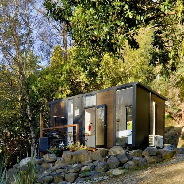 Cosy Dell by Tiny Away, hotel v destinaci Herbert