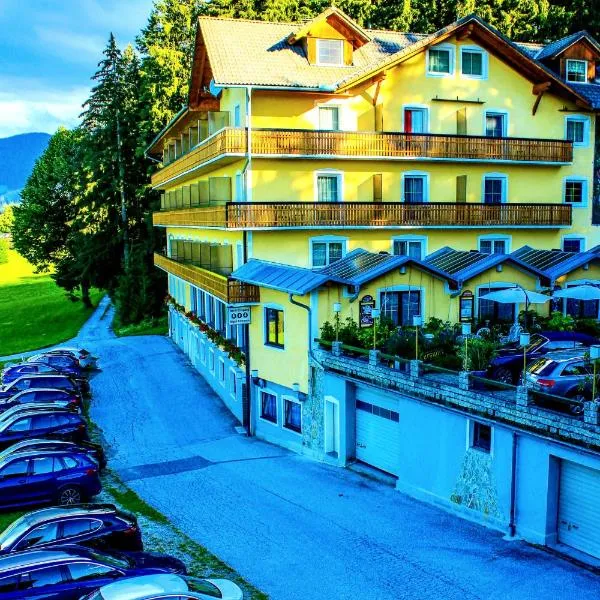 LiebesNesterl Bergwirt - Boutique Hotel, hotel in Köflach